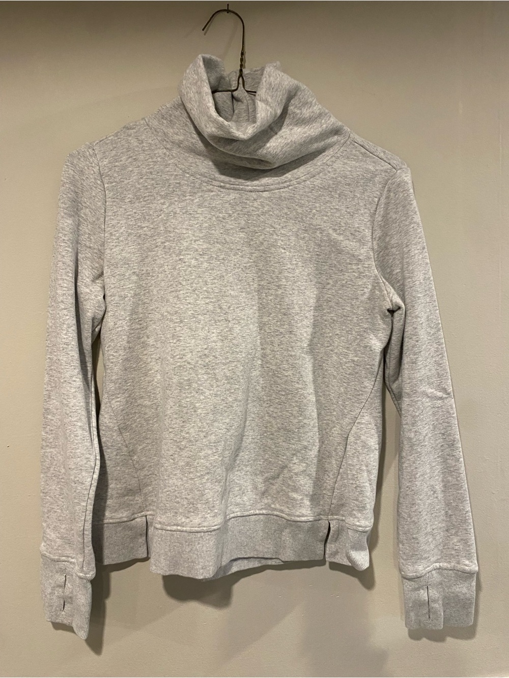 Women's Light Gray Turtleneck Pullover Sweater